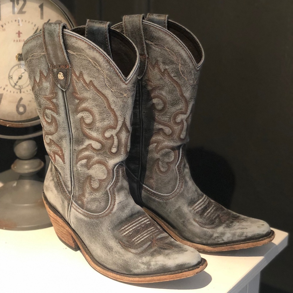 LIBERTY Black Distressed Blue/Gray Western Boots